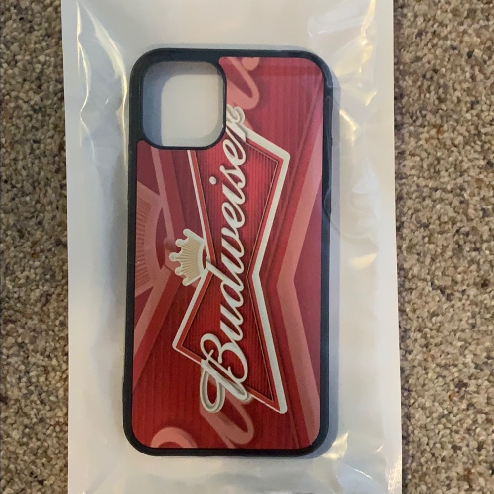 NEVER OPENED iphone 11 phone case budweiser